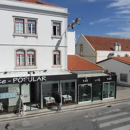 Cais Das Descobertas Peniche